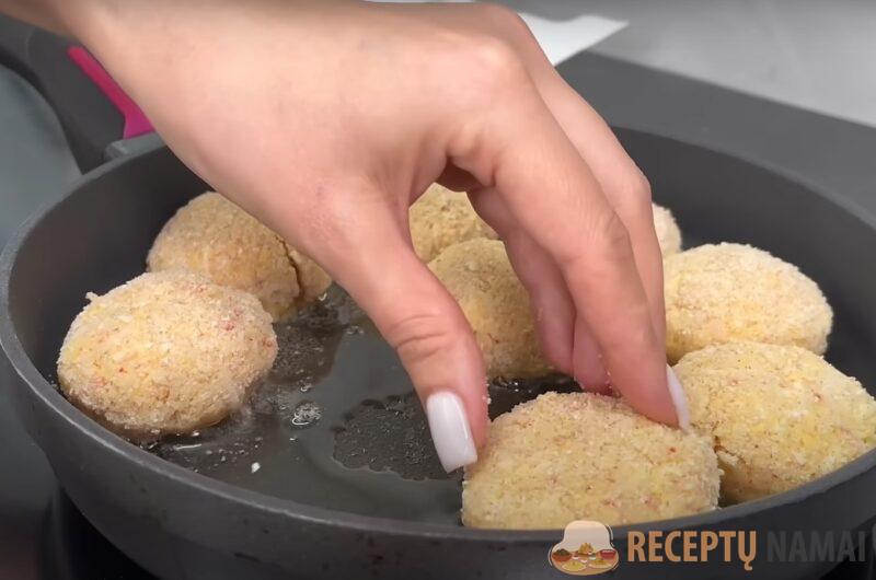 Даже не думала, что так можно. Вкусные котлеты без грамма мяса: всё благодаря одному доступному ингредиенту