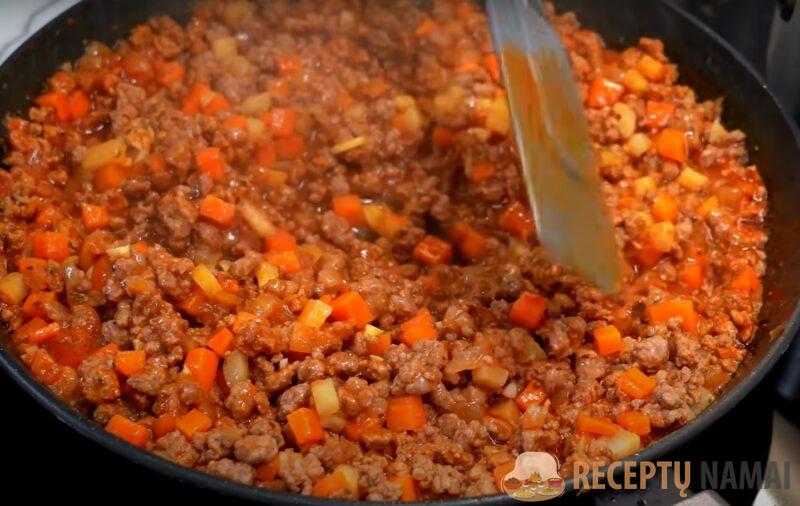 Вкусно, даже через экран. Обалденный рецепт из фарша и картошки на обед или ужин