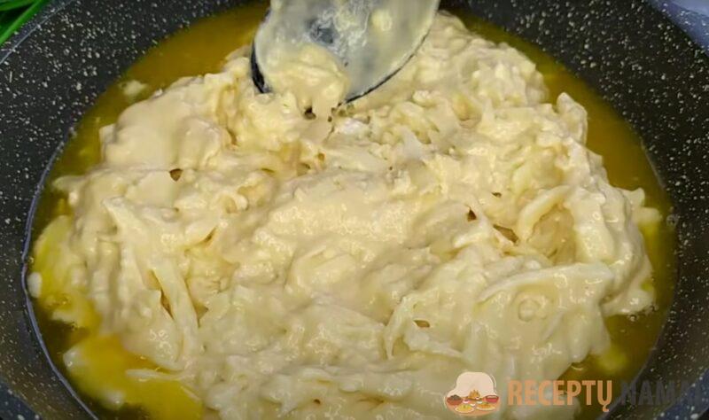 Ленивый хачапури с творогом и сыром на сковороде. Вкусный и простой рецепт