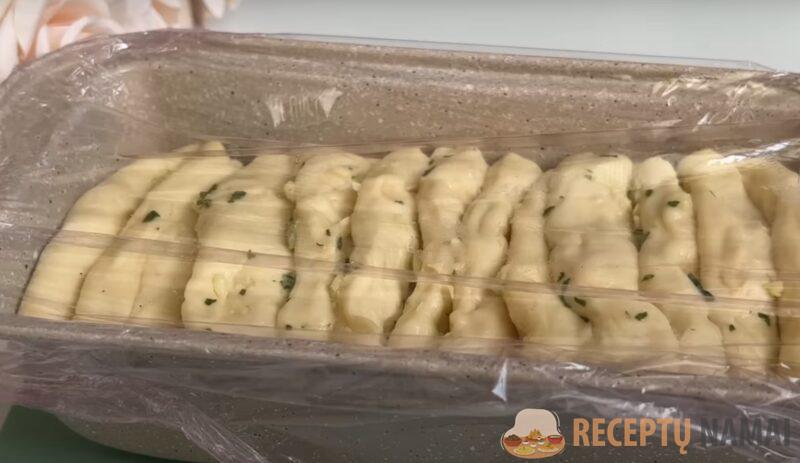 Такая выпечка заменит любой покупной хлеб. Готовлю по этому рецепту 2 раза в неделю: просто и вкусно