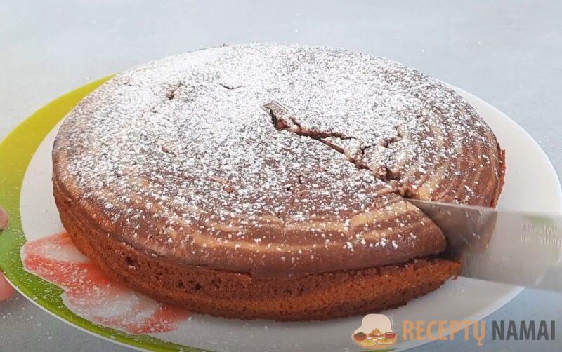 Беру 1 стакан манки и 2 стакана кефира. Рецепт оригинального манника