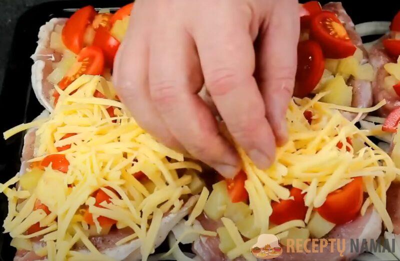 Готовьте сразу 2 порции. Мясо "По-барски" - намного круче известных аналогов: невероятно красиво, аппетитно и празднично