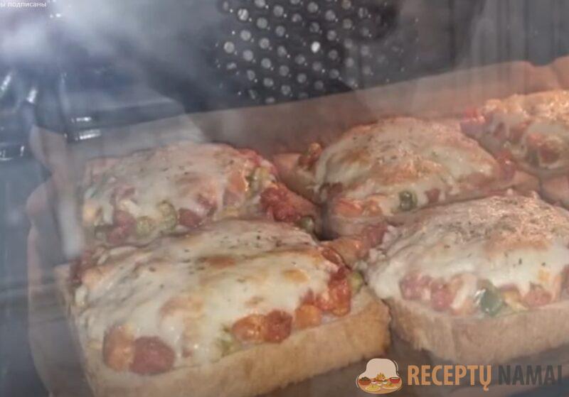 От них в восторге все. Вкусные и сытные горячие бутерброды: простой и быстрый рецепт