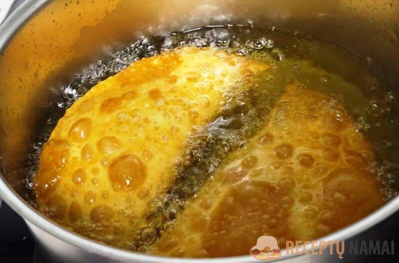 Чебуречная дома: самый полный гид по идеальному тесту, начинке и жарке. Готовьте как профессионал