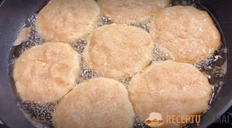 Гора котлет за копейки. Хватит на неделю, только гарниры меняй: сочные и пышные