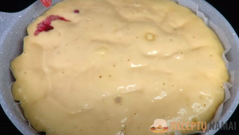 Быстрый пирог на кефире без духовки. Пышное и воздушное тесто: рецепт для занятых хозяек