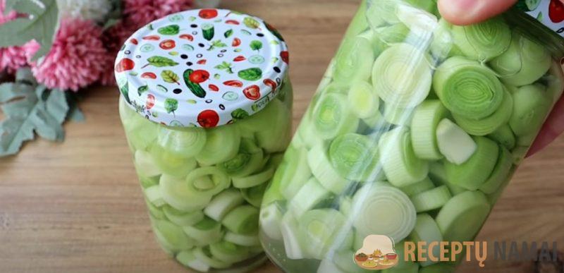 Как сохранить лук-порей на зиму. Полезный и вкусный рецепт: заготавливаю каждый год