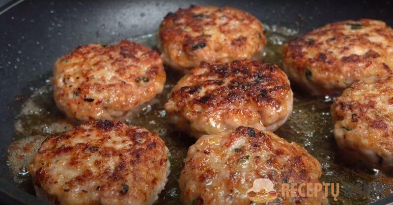 Гора нежных котлет за копейки. Сочные и пышные: хватает на неделю