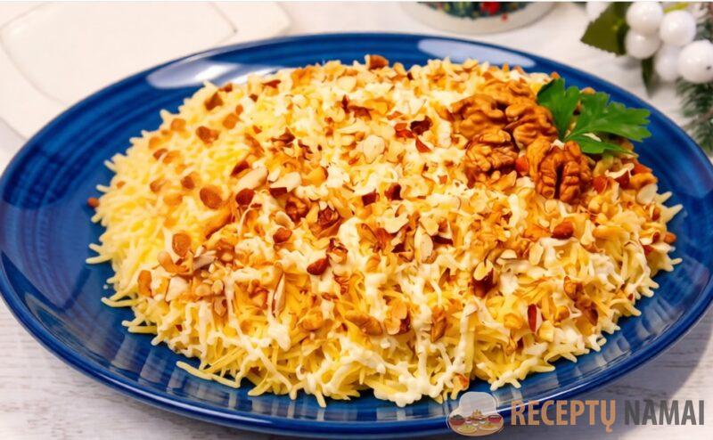 Классическая «Черепаха» в Новогоднем исполнении — салат, который тает во рту и исчезает со стола первым!