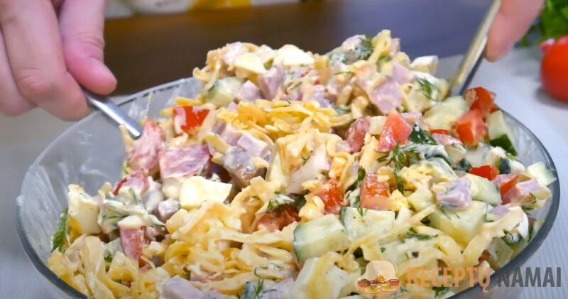 Мой повседневный салат: вкусно и легко. Готовлю 3 раза в неделю и ем почти каждый день