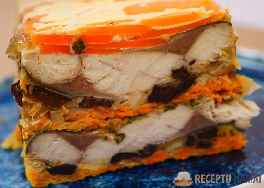 Ни один Новый год не обходится у меня без закуски «Королева стола». Так скумбрию вы еще не готовили