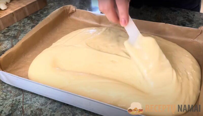 Воздушный яблочный пирог с корицей. Быстрый и очень вкусный рецепт