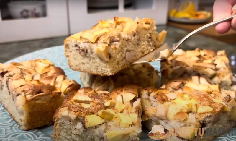 Воздушный яблочный пирог с корицей. Быстрый и очень вкусный рецепт