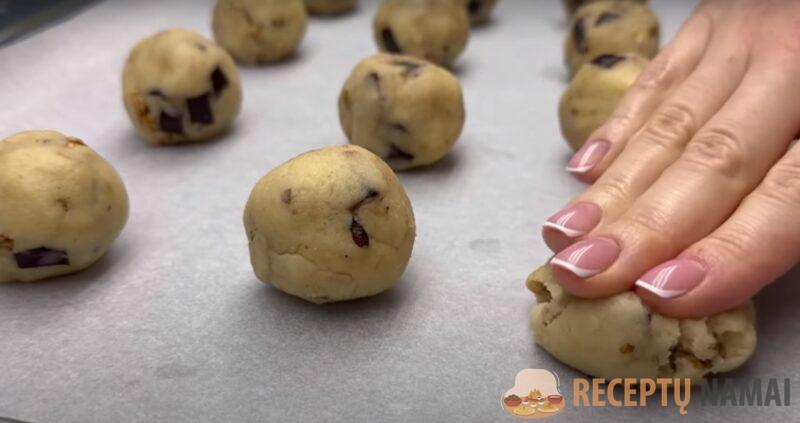 Простое хрустящее печенье. Вкусный бисквит к чаю: без сахара и муки