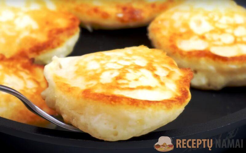 Пышные оладьи без яиц. Делюсь секретом: как приготовить оладьи, которые не опадают после остывания