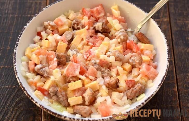 «Французский поцелуй» – самый популярный салат в кафе и ресторанах