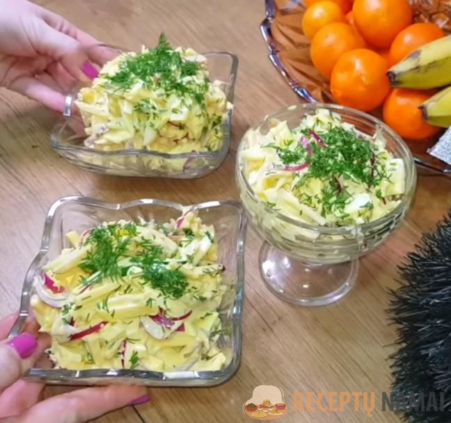 Такие салаты готовлю на Новый год! 3 рецепта из самых простых продуктов