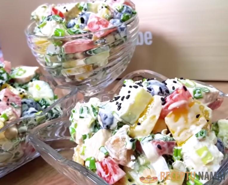 Такие салаты готовлю на Новый год! 3 рецепта из самых простых продуктов