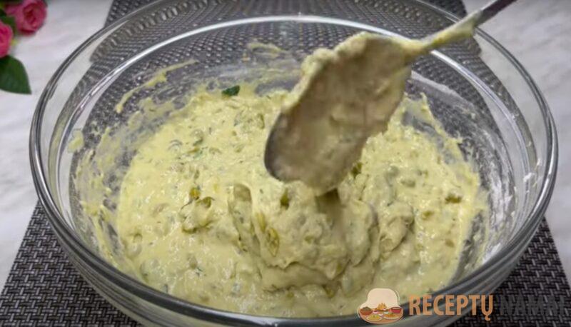 Смешиваю горошек и яйца. Рецепт вкусных и полезных оладий: век живи - век учись