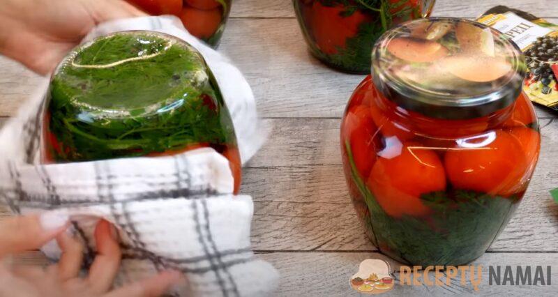 Рассол выпивается быстрее, чем съедаются помидоры. Помидоры без уксуса "Красная девица"