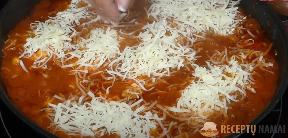 Такой вкусный, что готовлю почти каждый день. Легкий, сытный ужин: куриные стейки с ароматными травами и сыром