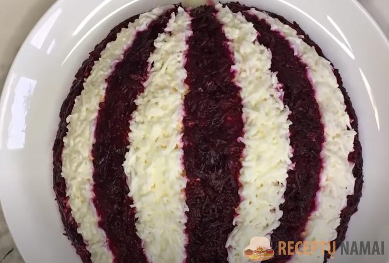 Праздничный салат «Елочная игрушка». Идеально для встречи Нового года 2021