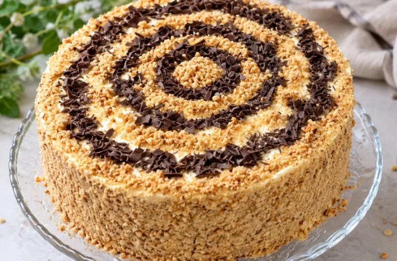 Tortas „Kapriz“ pagal mamos receptą — paprastas, naminis, pažįstamas nuo sovietmečio