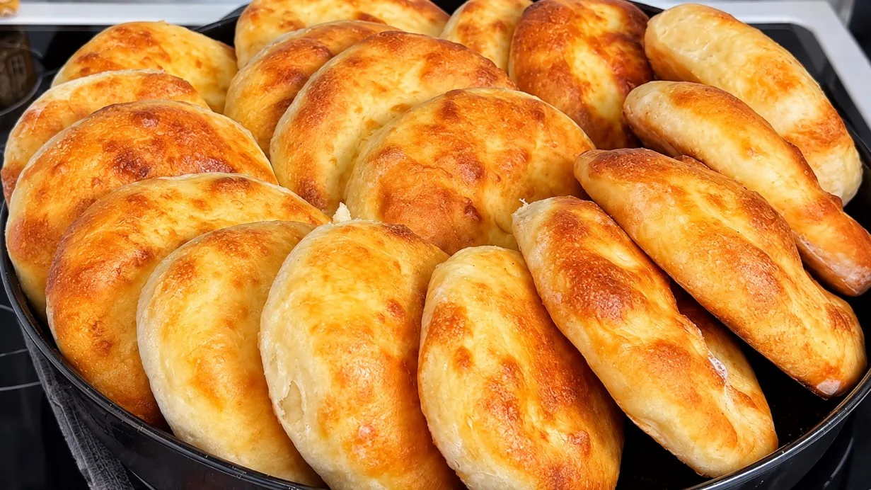 Naminiai mini paplotėliai iš 1 kg miltų – idealūs burgeriams ir sumuštiniams